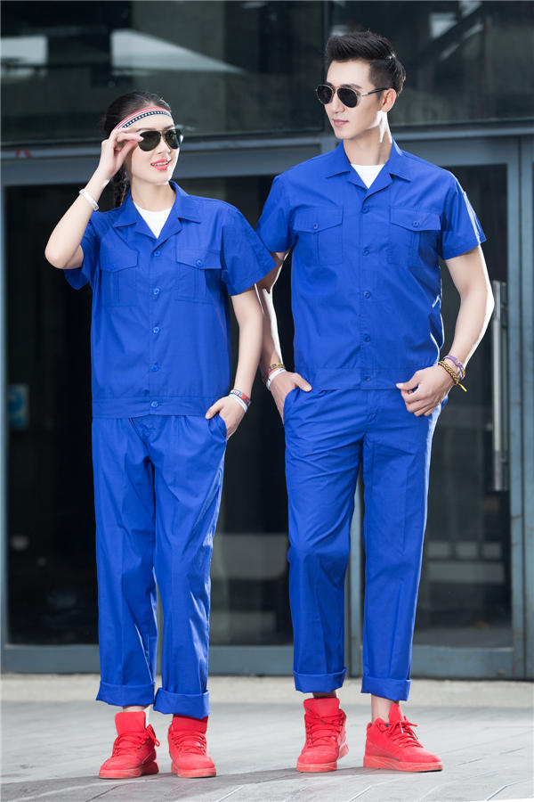 ���۰���